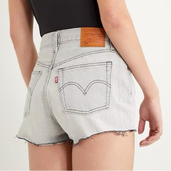 Levi’s Premium 501 ORIGINAL SHORTS Size 32 Women - Picture 4 of 16